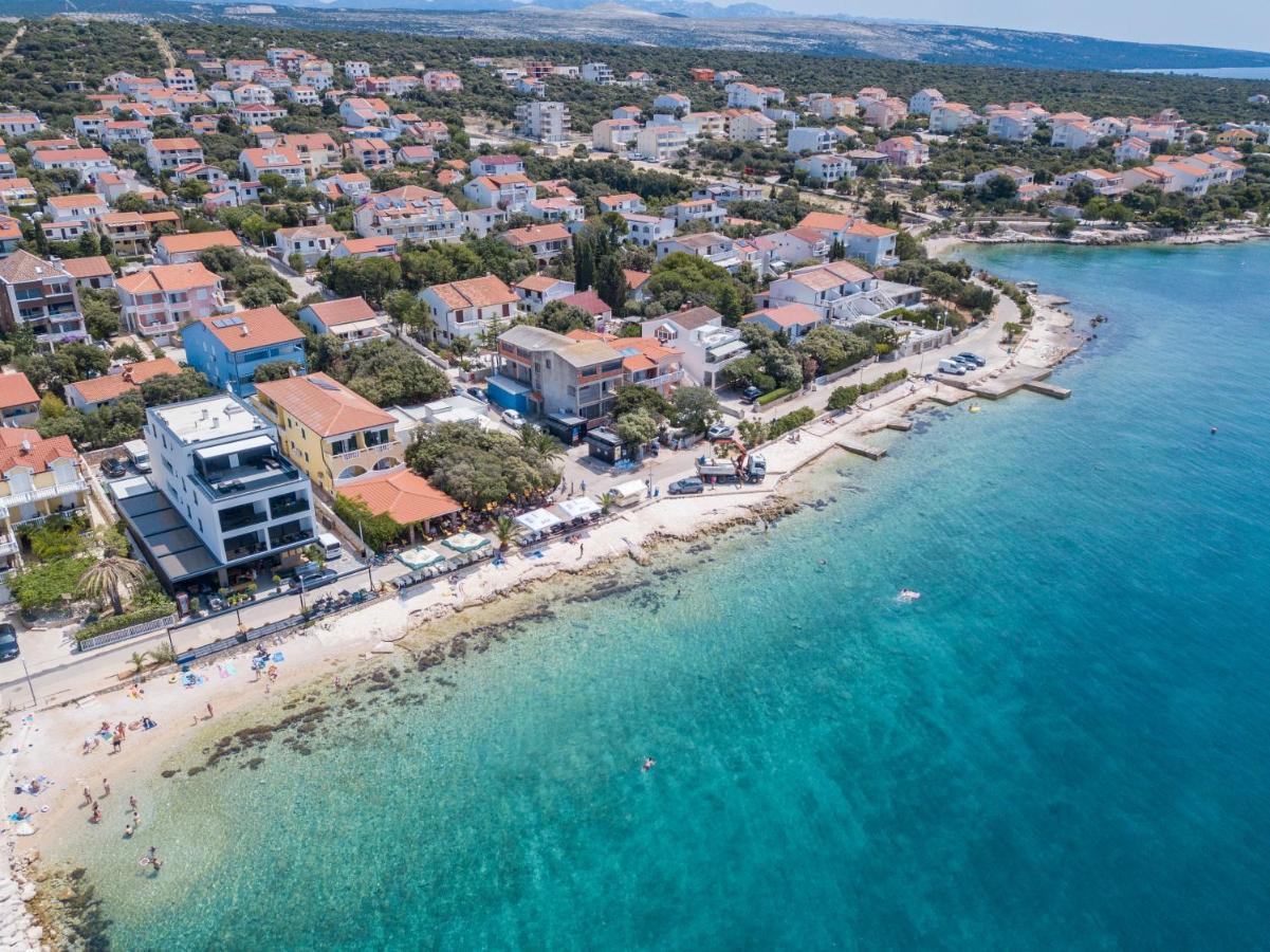 Apartmani Plazibat Mandre Exteriér fotografie