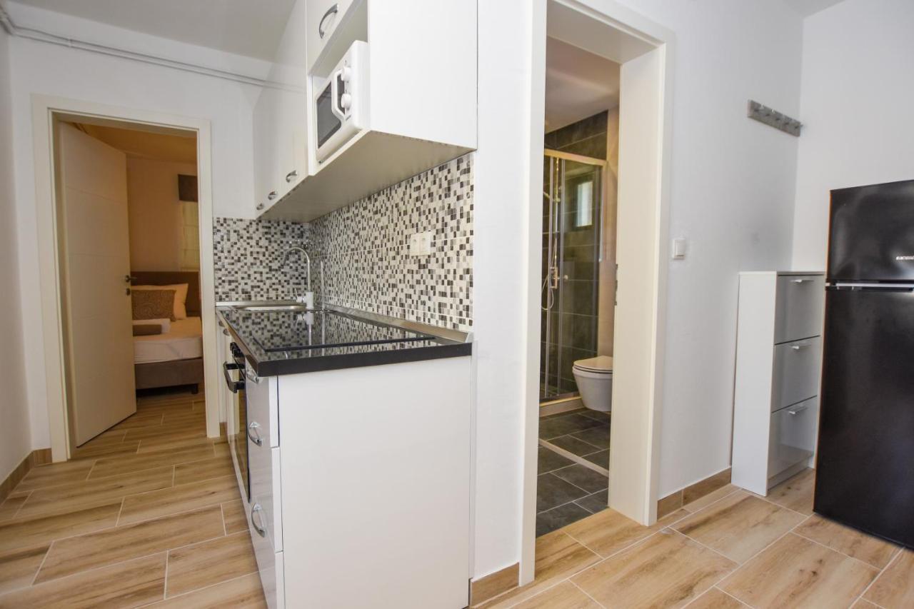 Apartmani Plazibat Mandre Exteriér fotografie