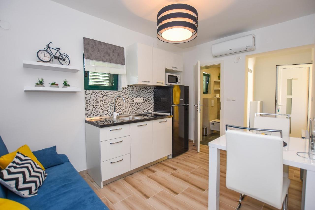 Apartmani Plazibat Mandre Exteriér fotografie