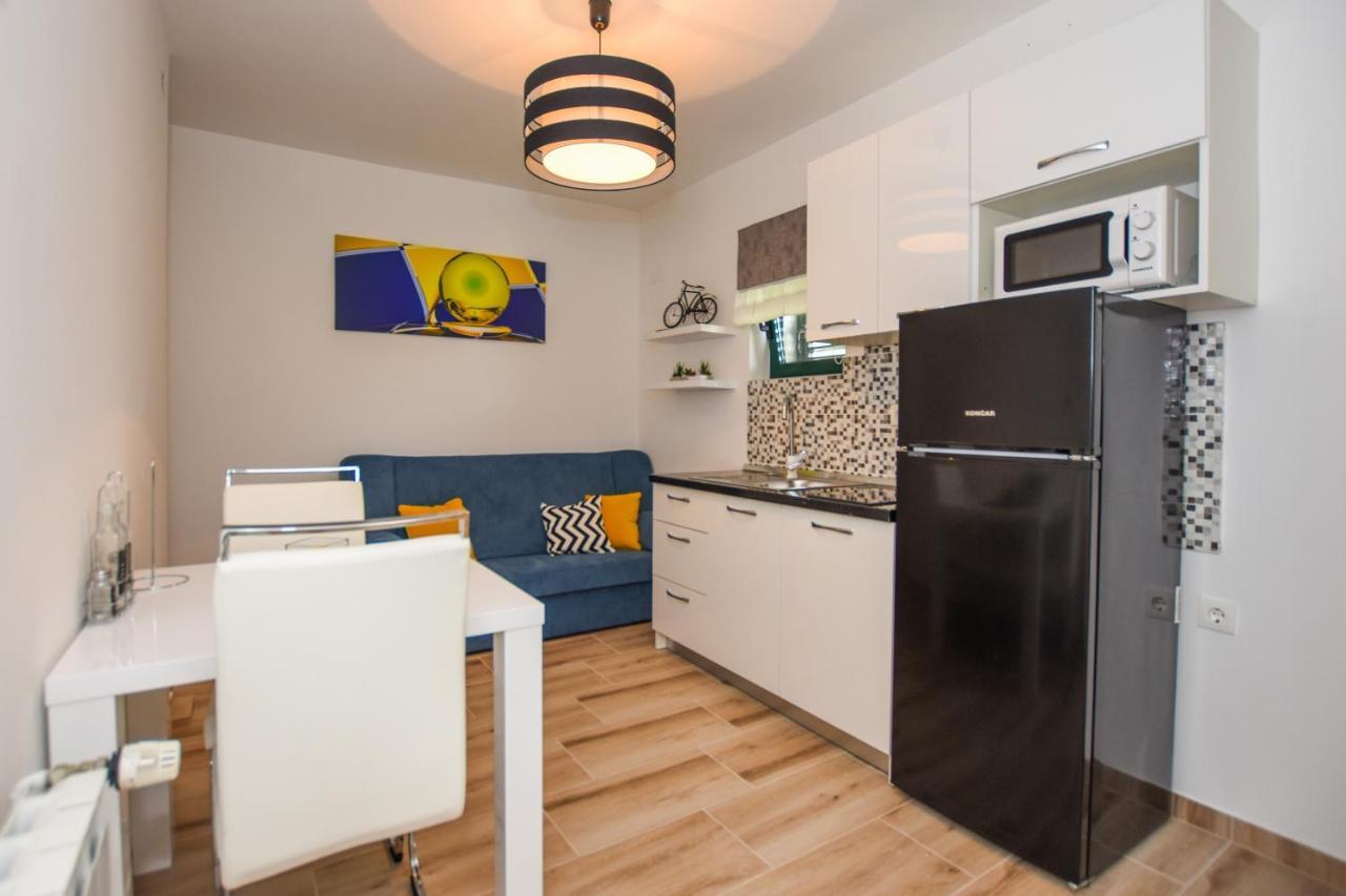 Apartmani Plazibat Mandre Exteriér fotografie