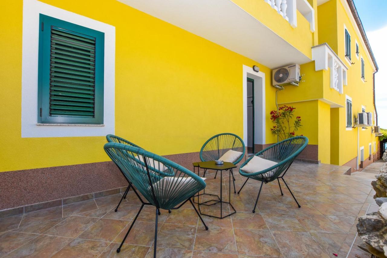 Apartmani Plazibat Mandre Exteriér fotografie