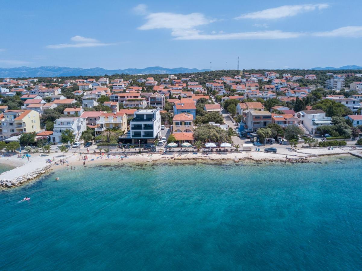Apartmani Plazibat Mandre Exteriér fotografie