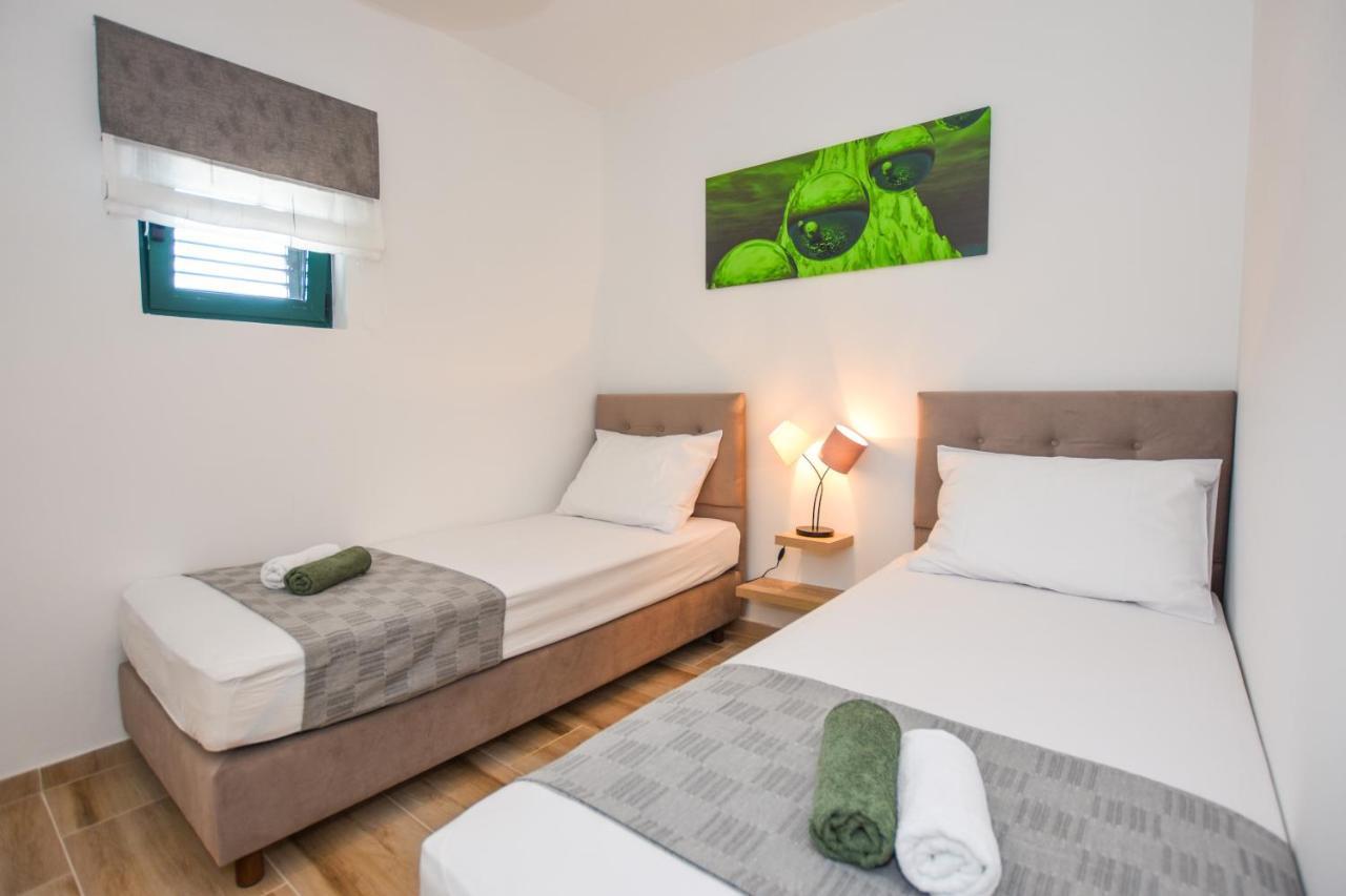 Apartmani Plazibat Mandre Exteriér fotografie